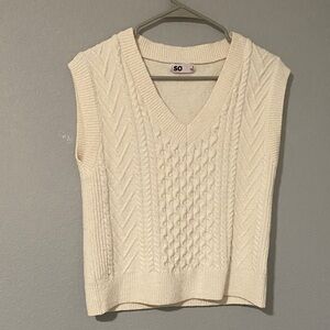SO Cream Cable-Knit V-Neck Sweater Vest